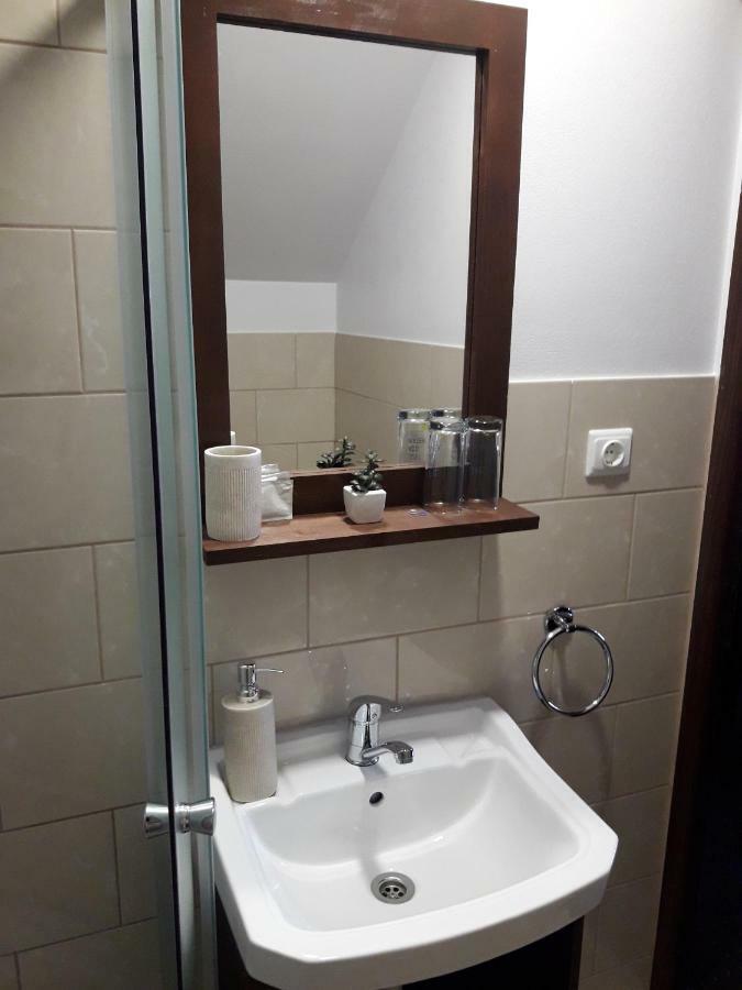 Oravitza Inn Oravita Eksteriør billede